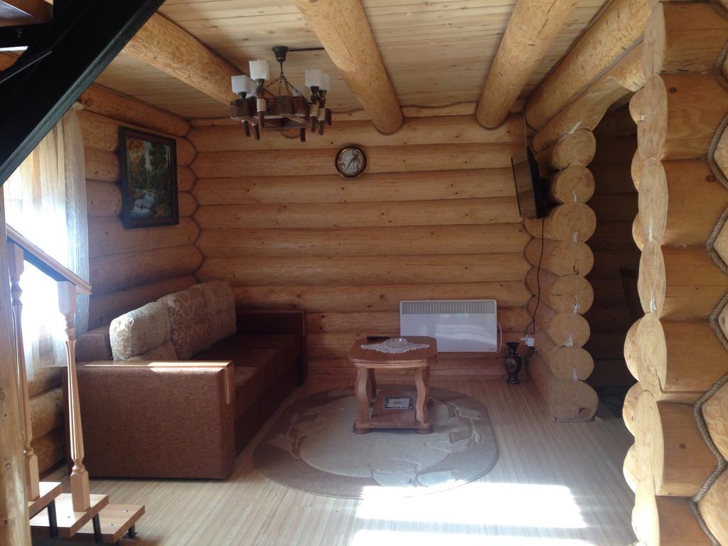 Smerekovyi Dvir Polyana  Habitación foto